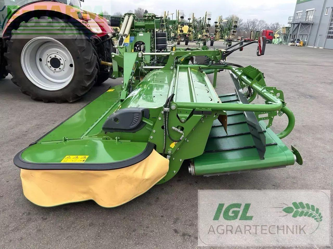Krone easycut b 870 cv collect - Gadanheira: foto 5 Krone easycut b 870 cv collect - Gadanheira: foto 5