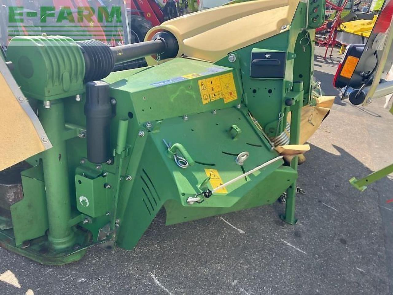 Krone easycut f320 cv - Gadanheira: foto 4 Krone easycut f320 cv - Gadanheira: foto 4