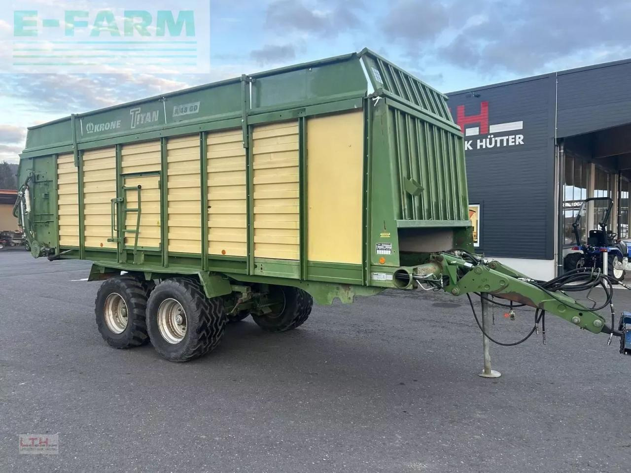 Krone titan r 48 gd - Reboque agrícola: foto 1 Krone titan r 48 gd - Reboque agrícola: foto 1