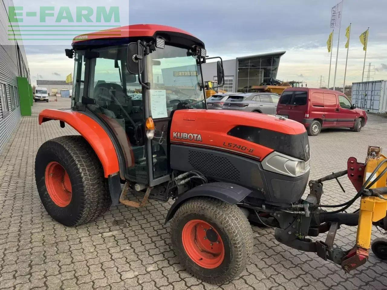 Kubota 5740 - Trator: foto 2 Kubota 5740 - Trator: foto 2