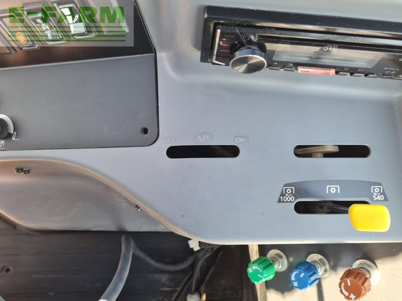 Trator Kubota m115gx iv: foto 18 Trator Kubota m115gx iv: foto 18