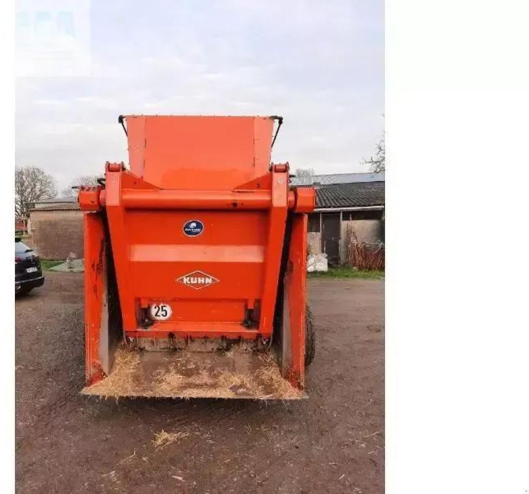 Kuhn athenor6070 - Equipamento para silagem: foto 3 Kuhn athenor6070 - Equipamento para silagem: foto 3