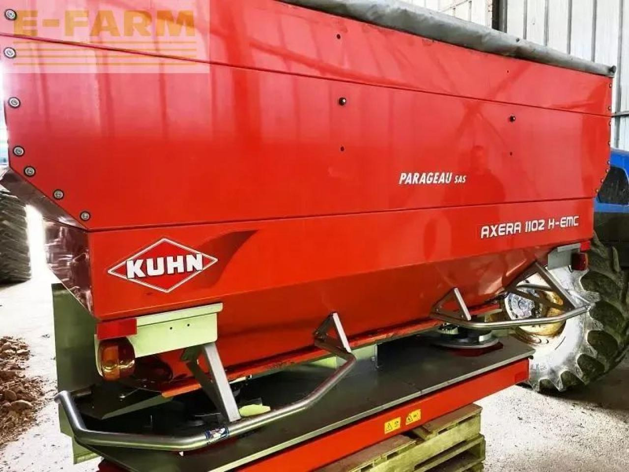 Kuhn axera 1102 h-emc - Distribuidor de fertilizantes: foto 2 Kuhn axera 1102 h-emc - Distribuidor de fertilizantes: foto 2