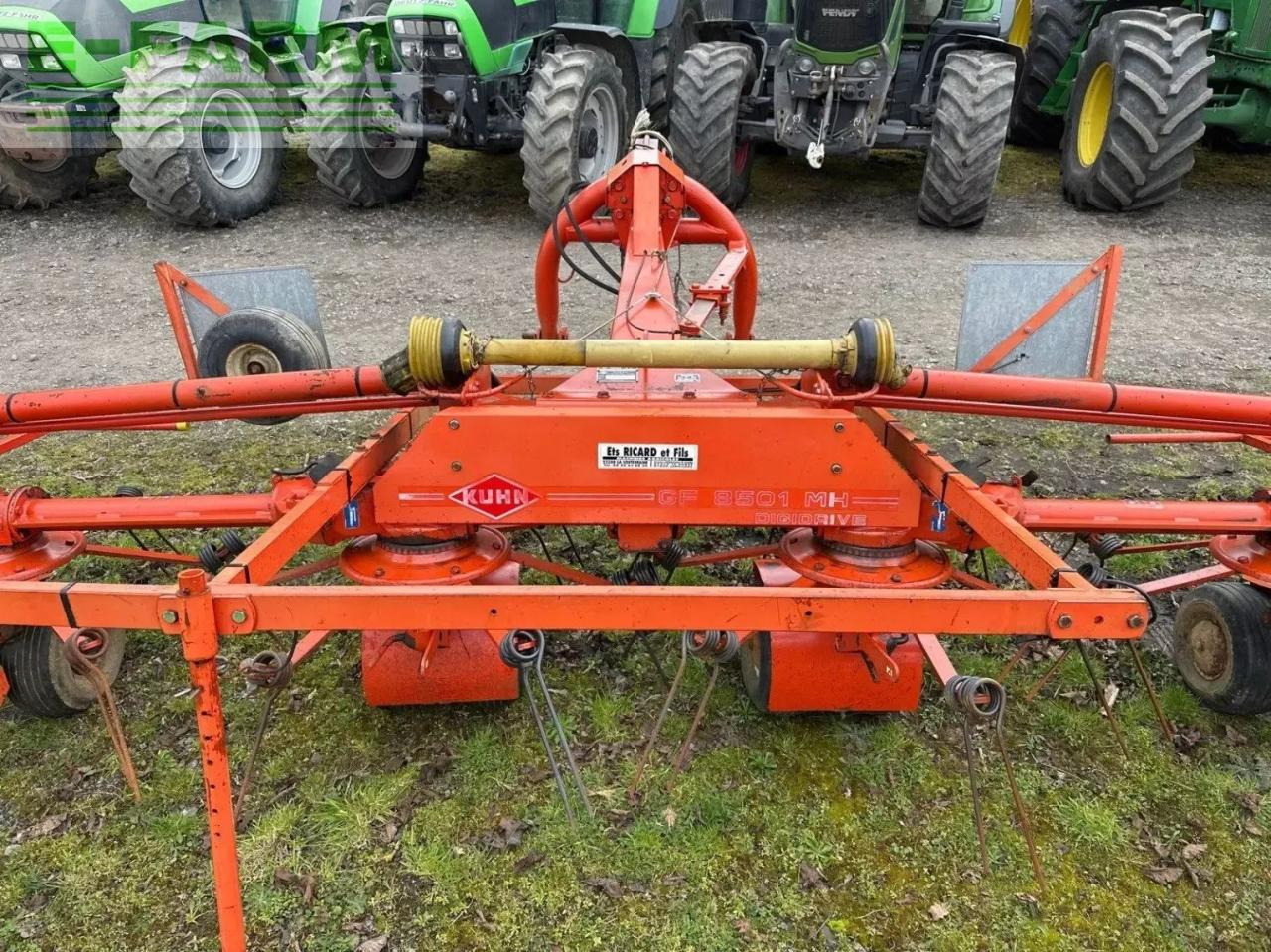 Kuhn faneuse gf8501mh kuhn - Ancinho enleirador: foto 5 Kuhn faneuse gf8501mh kuhn - Ancinho enleirador: foto 5