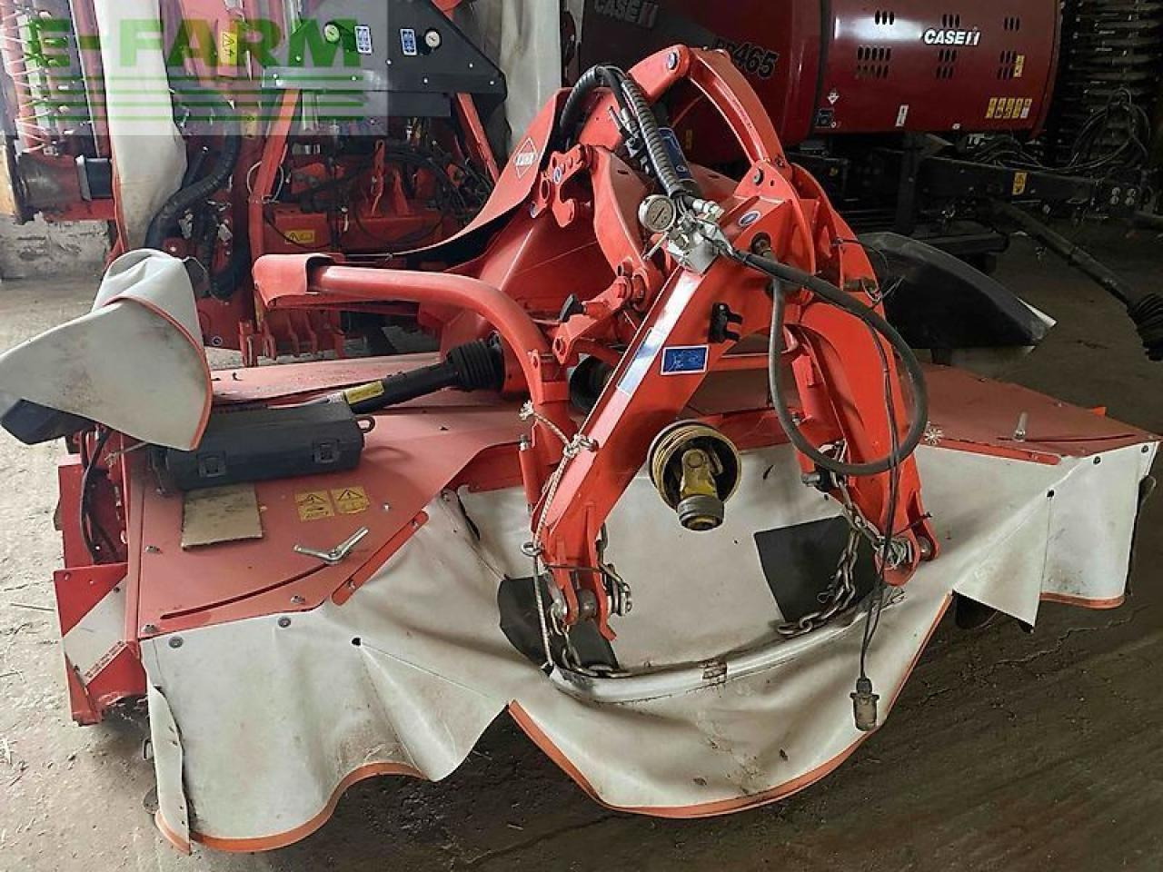 Kuhn fc 883-ff ra - Gadanheira: foto 4 Kuhn fc 883-ff ra - Gadanheira: foto 4
