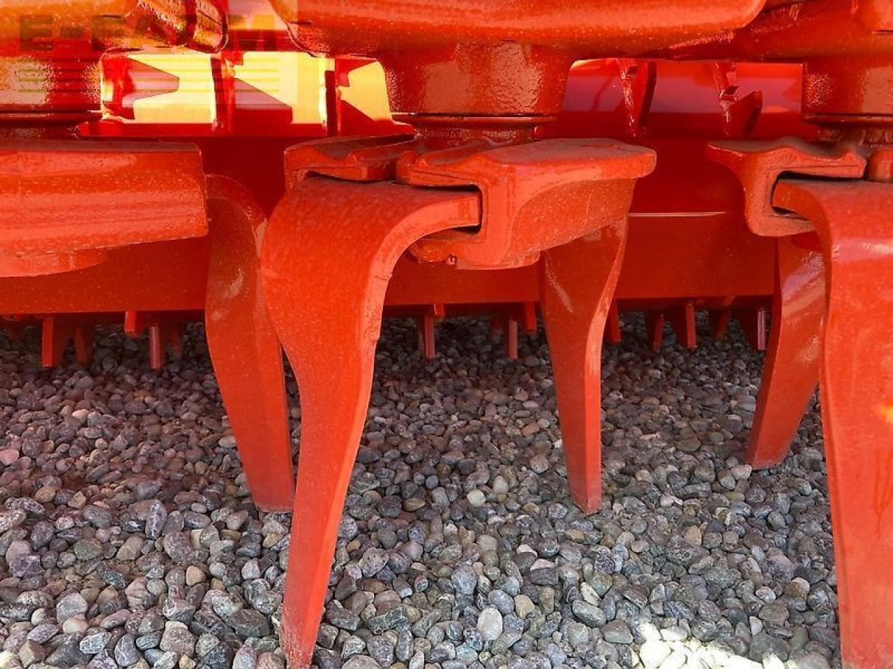 Maquina para lavrar a terra Kuhn hr304 d maxipacker: foto 6