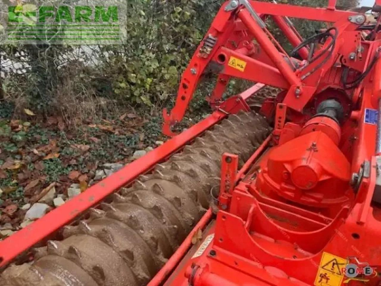 Kuhn hr4504r - Maquina para lavrar a terra: foto 4 Kuhn hr4504r - Maquina para lavrar a terra: foto 4