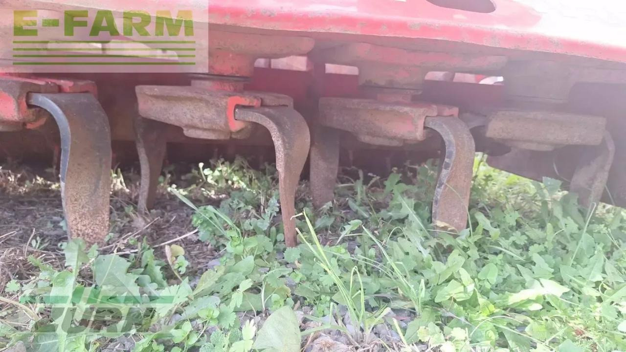 Kuhn hrb303d + combiliner venta ec3 - Semeadora combinada: foto 5 Kuhn hrb303d + combiliner venta ec3 - Semeadora combinada: foto 5