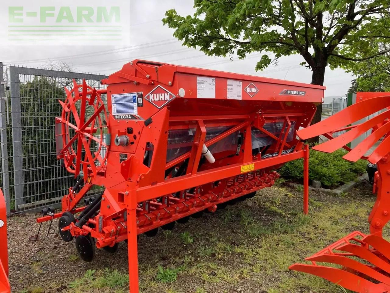 Kuhn integra 3003 - Semeadeira: foto 5 Kuhn integra 3003 - Semeadeira: foto 5