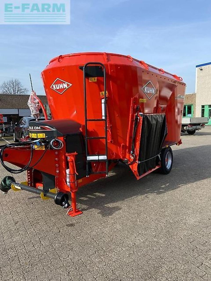 Kuhn kuhn profile 18.2 dm - Equipamento de gado: foto 4 Kuhn kuhn profile 18.2 dm - Equipamento de gado: foto 4