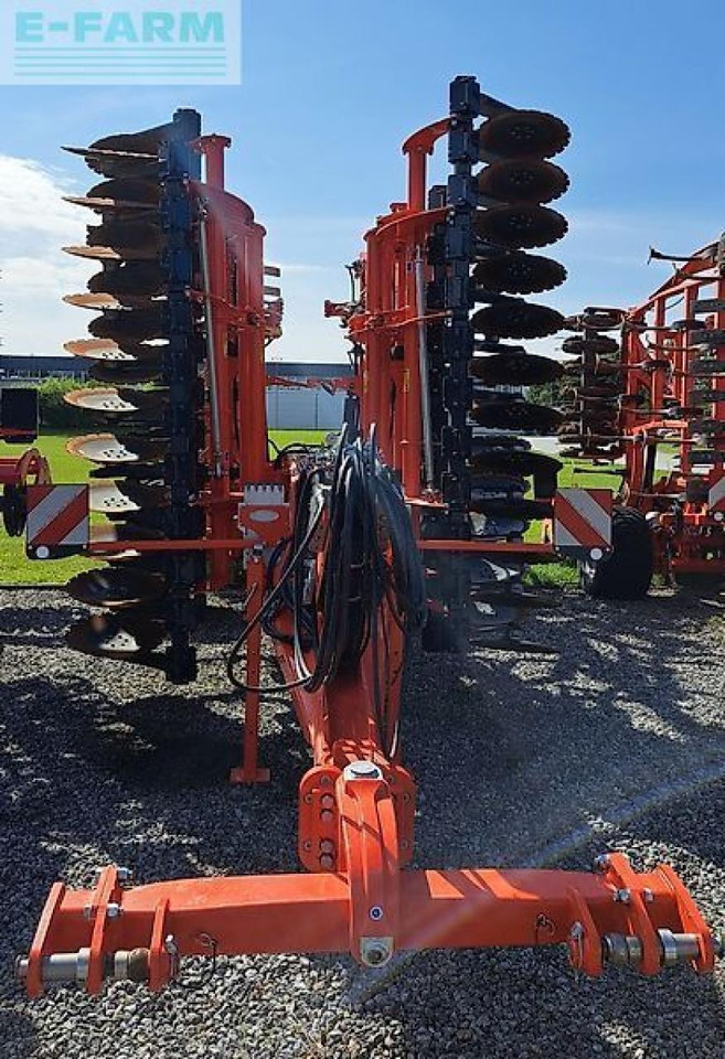 Kuhn performer 6000 - Semeadora combinada: foto 2 Kuhn performer 6000 - Semeadora combinada: foto 2