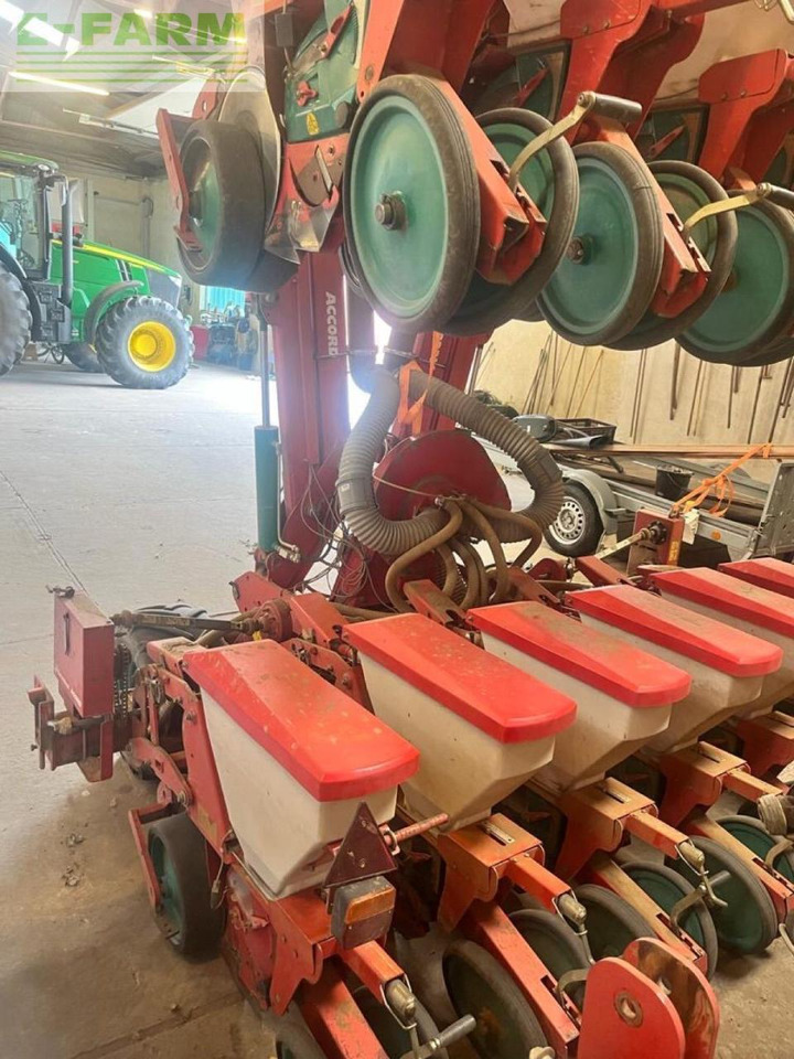 Kverneland Optima - Semeadora de precisão: foto 4 Kverneland Optima - Semeadora de precisão: foto 4