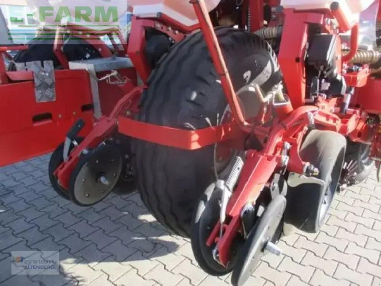 Kverneland optima tf profi sx - Semeadora de precisão: foto 5 Kverneland optima tf profi sx - Semeadora de precisão: foto 5