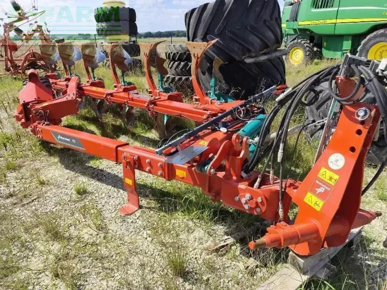Kverneland pg 6 - Arado: foto 1 Kverneland pg 6 - Arado: foto 1