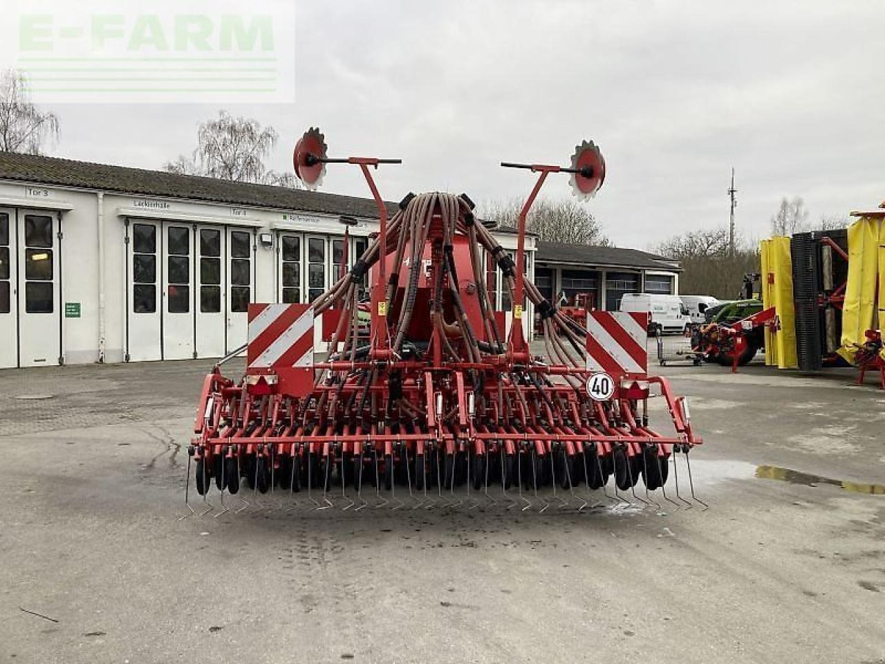 Kverneland u-drill 4001f - Semeadeira: foto 4 Kverneland u-drill 4001f - Semeadeira: foto 4