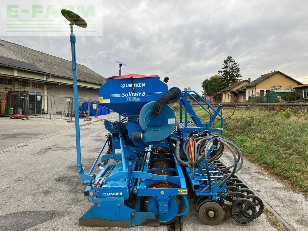 Lemken Solitär 8/400 DS - Semeadora combinada: foto 1 Lemken Solitär 8/400 DS - Semeadora combinada: foto 1