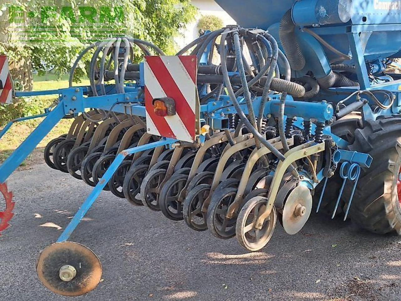 Lemken compact solitair 9/300 - Semeadeira: foto 4 Lemken compact solitair 9/300 - Semeadeira: foto 4