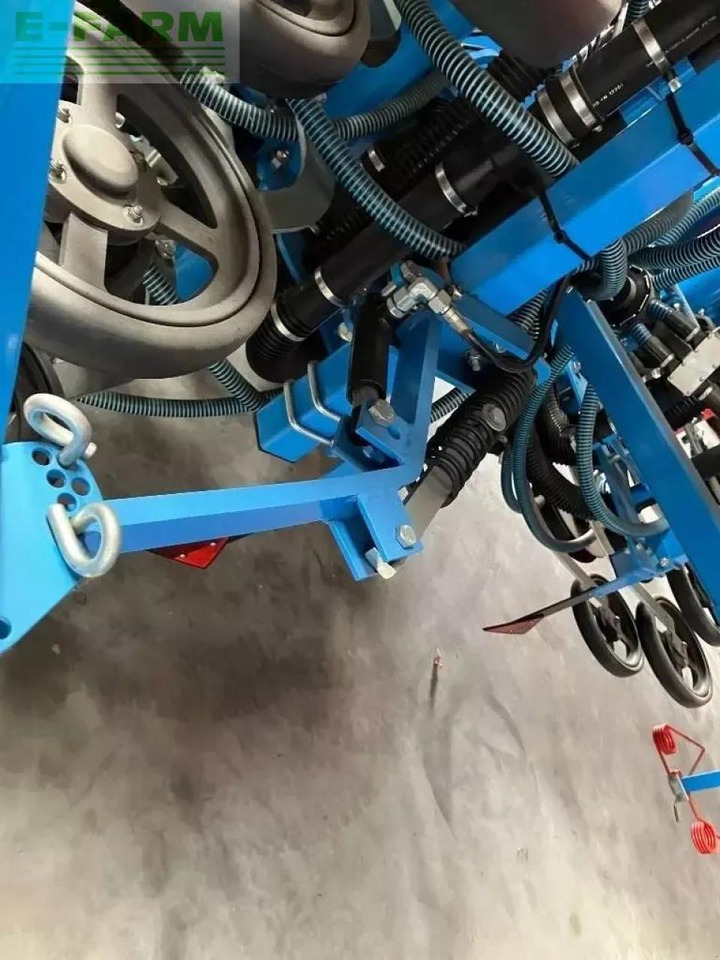 Lemken compact-solitair 9/600 k - Semeadora combinada: foto 5 Lemken compact-solitair 9/600 k - Semeadora combinada: foto 5