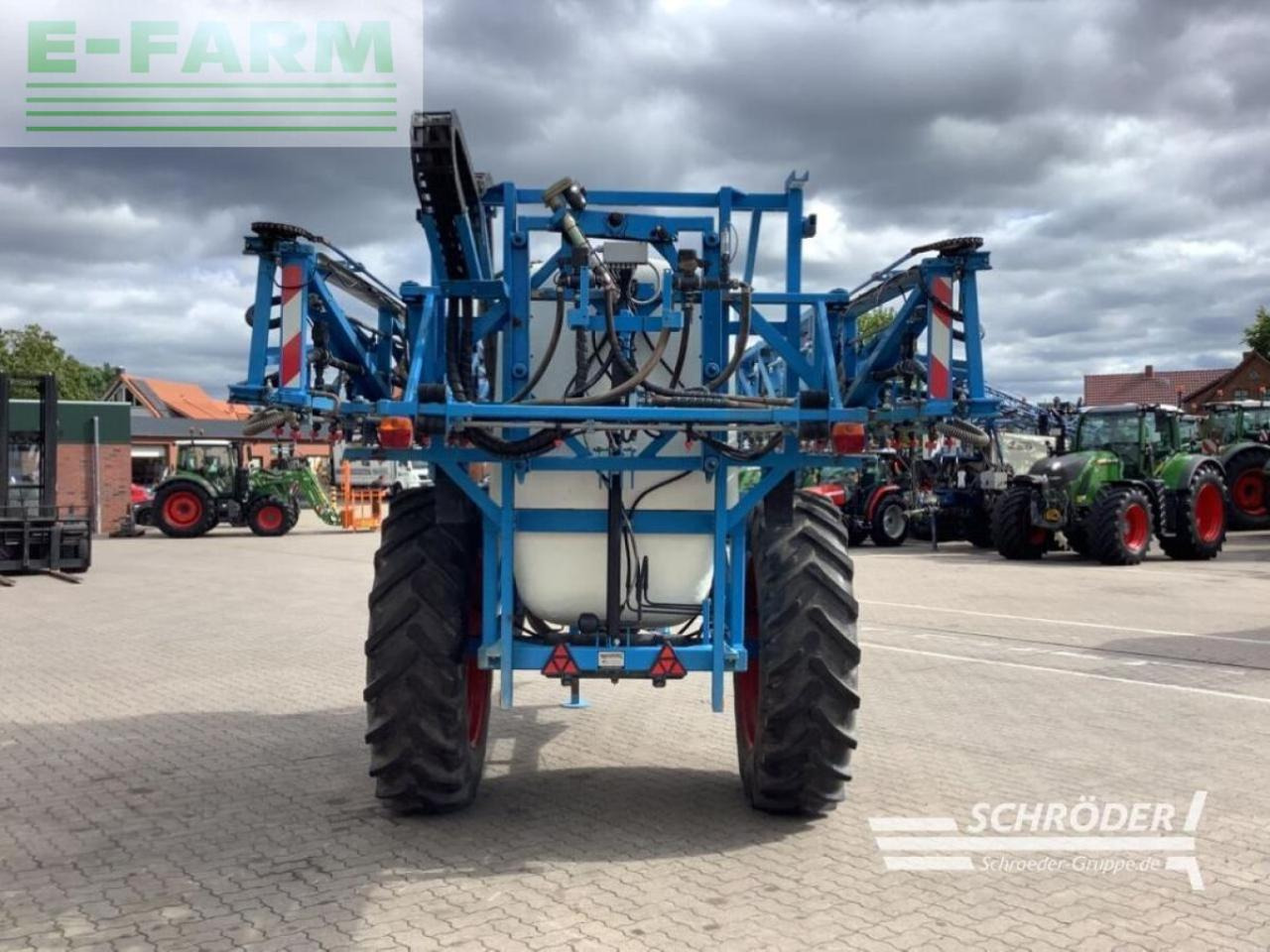 Lemken primus 45 | 27 meter | tüv neu - Pulverizador de arrastar: foto 4 Lemken primus 45 | 27 meter | tüv neu - Pulverizador de arrastar: foto 4