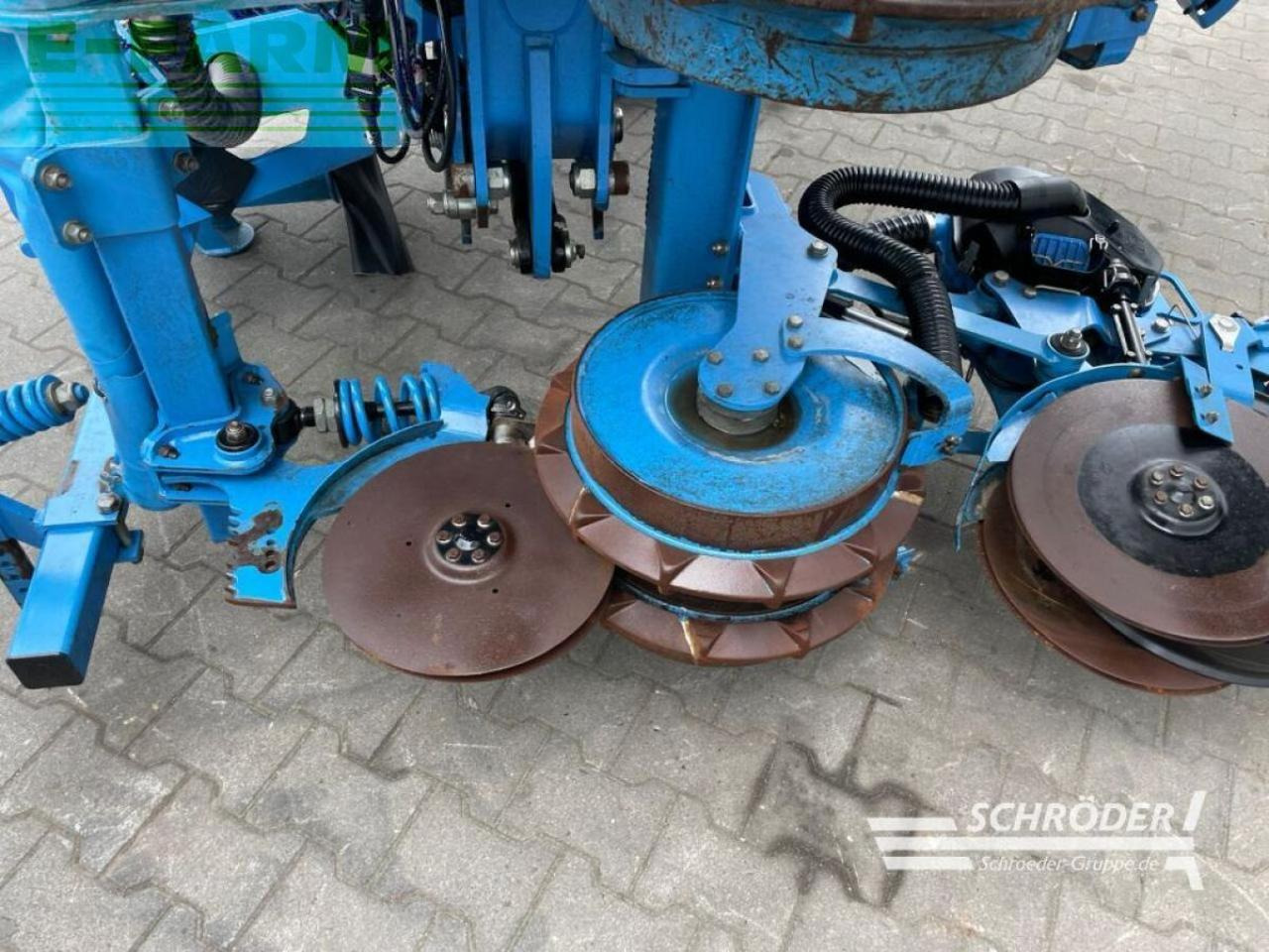 Lemken solitair 23/1900 / azurit 9/8.75 k d - Semeadora de precisão: foto 3 Lemken solitair 23/1900 / azurit 9/8.75 k d - Semeadora de precisão: foto 3