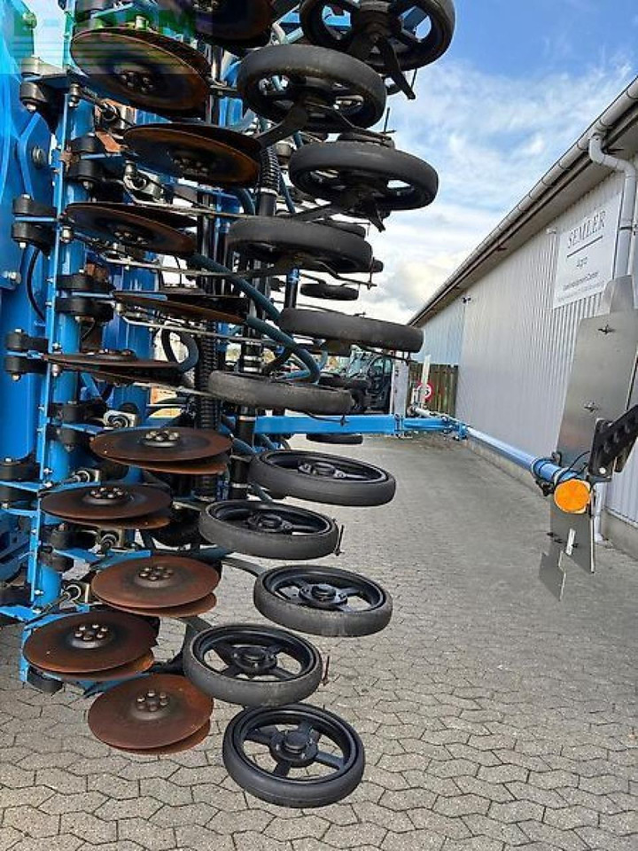 Lemken solitair 9/600 k hd - Semeadeira: foto 3 Lemken solitair 9/600 k hd - Semeadeira: foto 3