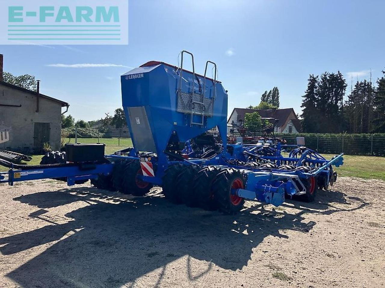 Lemken solitair dt/600 - Semeadeira: foto 1 Lemken solitair dt/600 - Semeadeira: foto 1