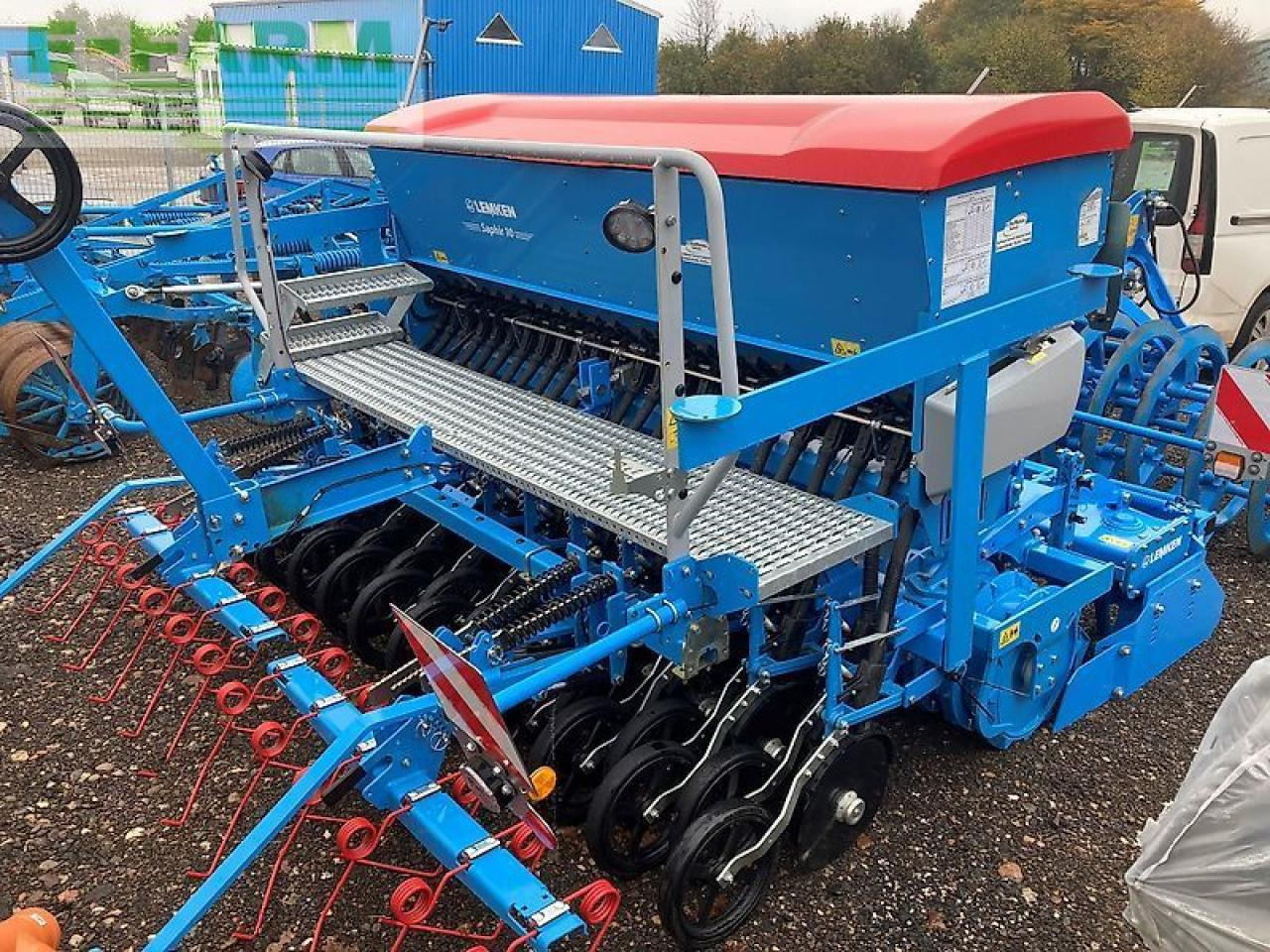 Lemken zirkon 12/300 + saphir 10/300 - Maquina para lavrar a terra: foto 2 Lemken zirkon 12/300 + saphir 10/300 - Maquina para lavrar a terra: foto 2