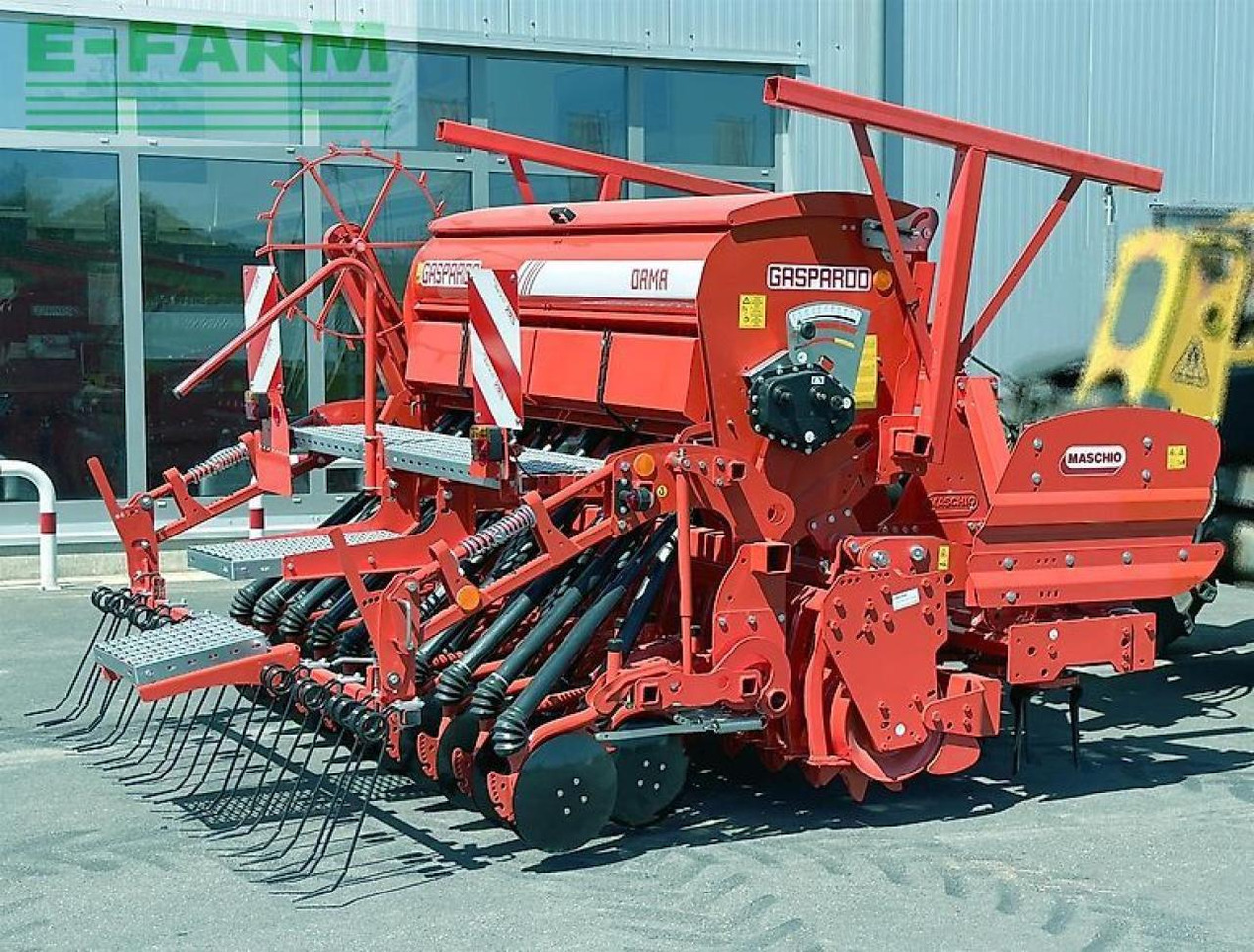 Maschio dama 250 20 corex dc-classic 2500 - Semeadeira: foto 1 Maschio dama 250 20 corex dc-classic 2500 - Semeadeira: foto 1