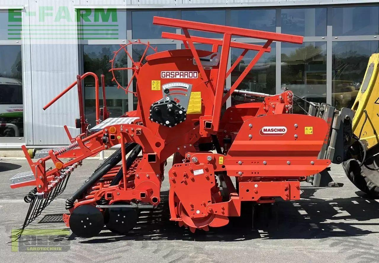 Maschio dama 250 20 corex dc-classic 2500 - Semeadeira: foto 1 Maschio dama 250 20 corex dc-classic 2500 - Semeadeira: foto 1