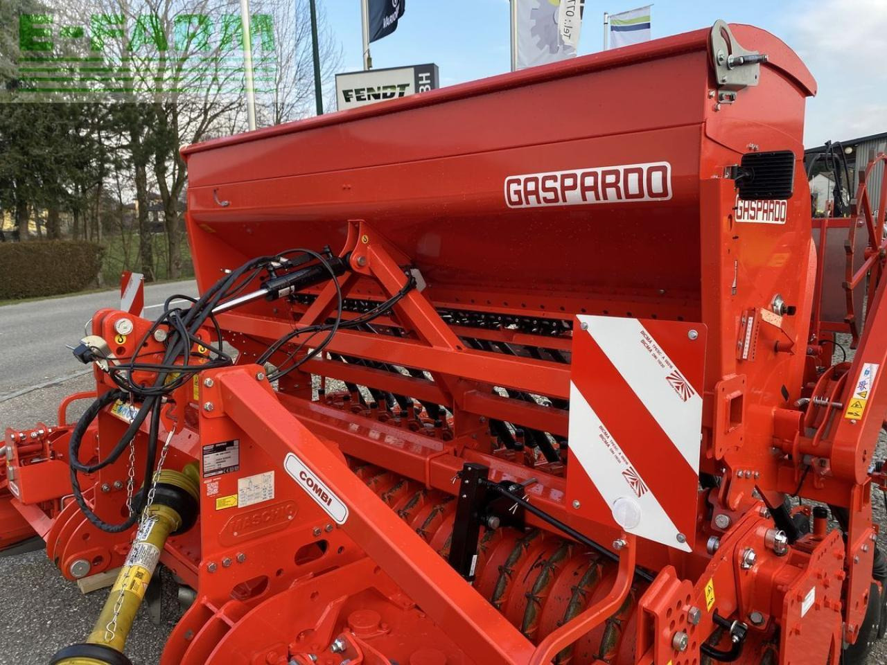 Maschio dominator 3000 combi2 + dama 300 - 24 - Semeadora combinada: foto 2 Maschio dominator 3000 combi2 + dama 300 - 24 - Semeadora combinada: foto 2