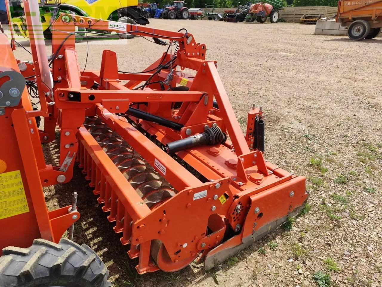 Maschio rapido dmr 3000 + nina 300 - Semeadora combinada: foto 5 Maschio rapido dmr 3000 + nina 300 - Semeadora combinada: foto 5