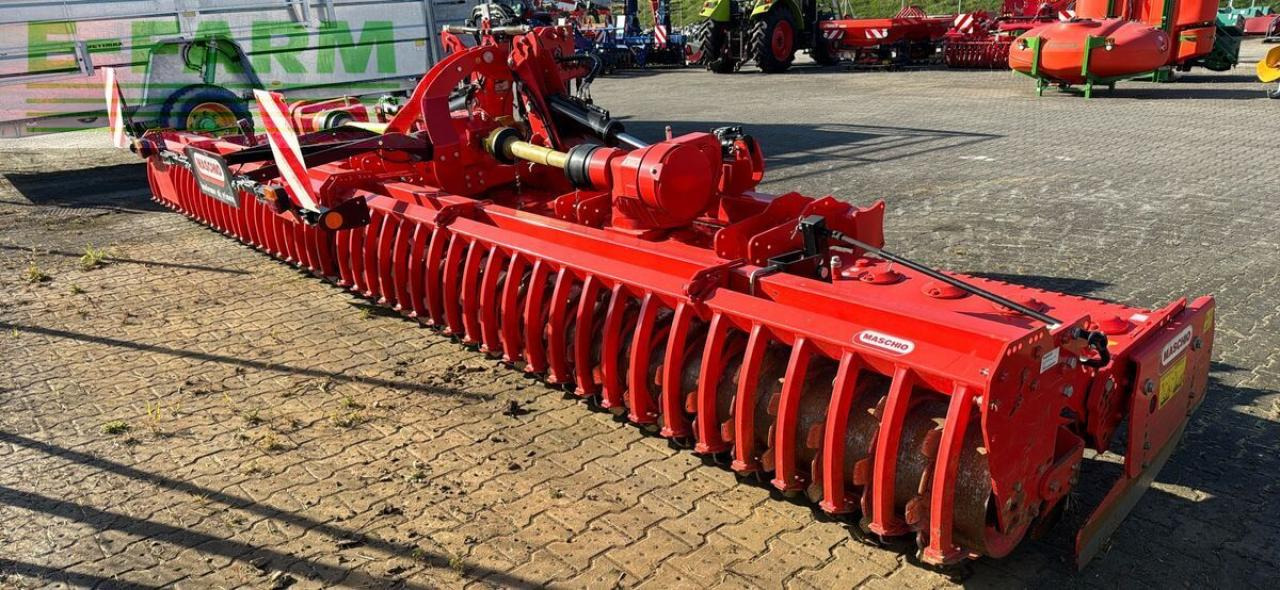 Maschio toro 7000 - Grades de discos: foto 3 Maschio toro 7000 - Grades de discos: foto 3