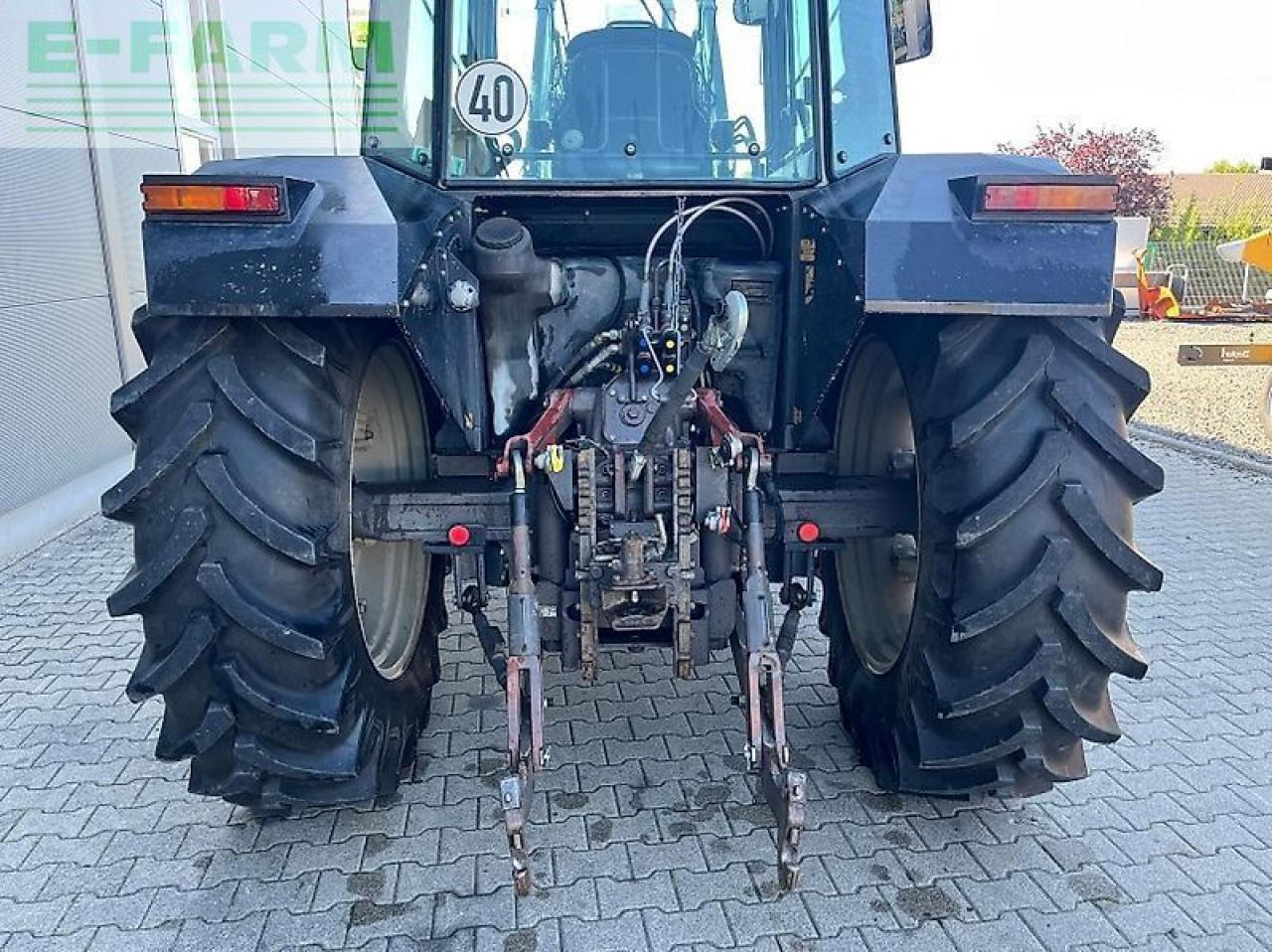 Massey Ferguson 3085 e - Trator: foto 5 Massey Ferguson 3085 e - Trator: foto 5