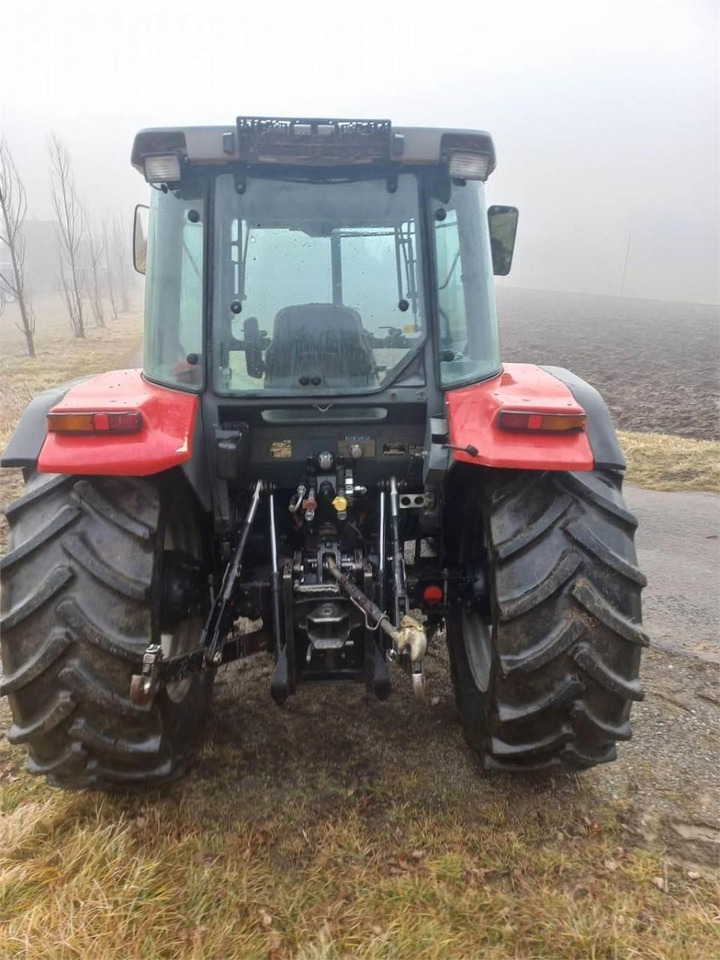 Massey Ferguson 4255-4 kl - Trator: foto 5 Massey Ferguson 4255-4 kl - Trator: foto 5