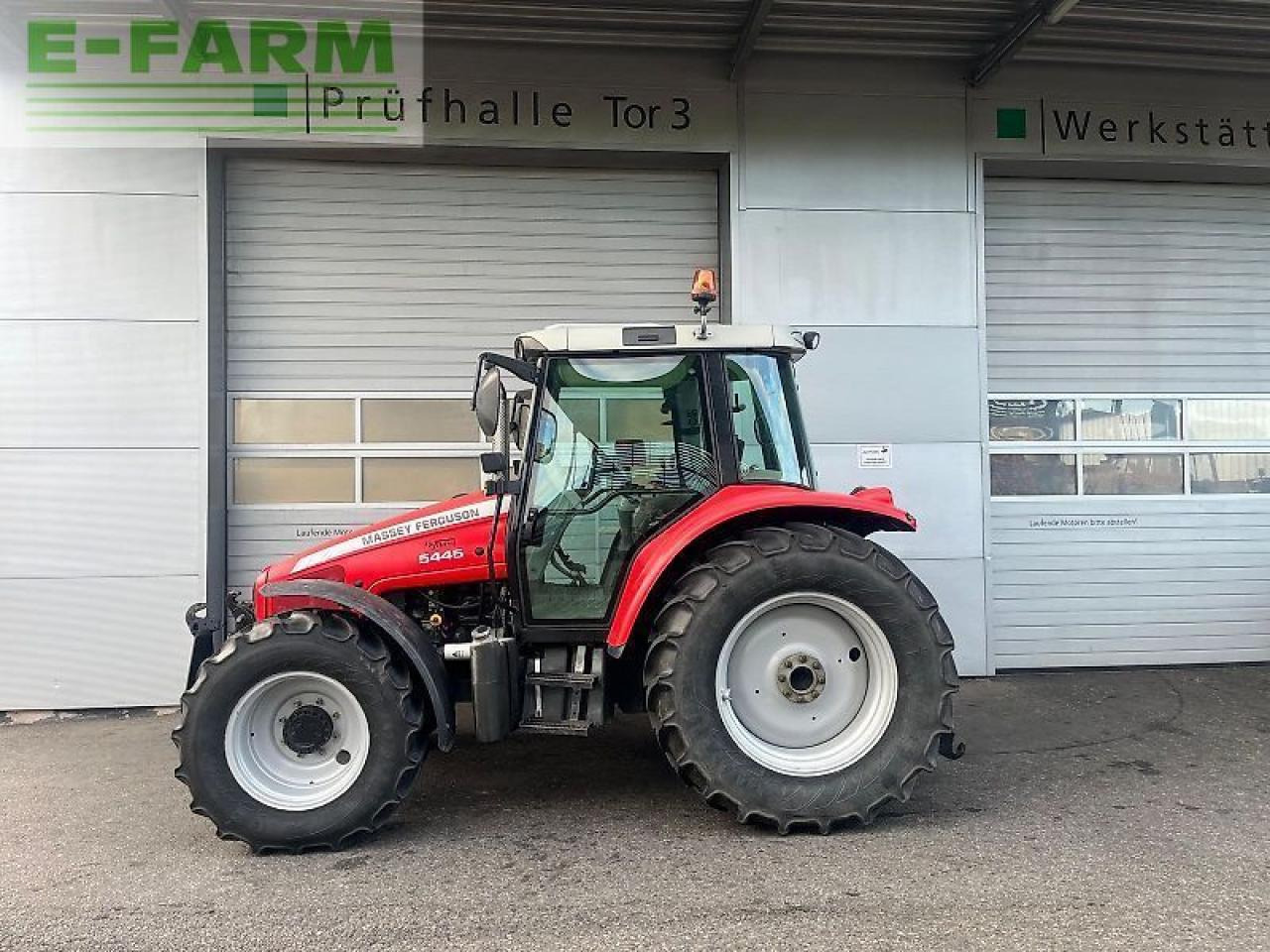 Massey Ferguson 5445 dyna-4 - Trator: foto 5 Massey Ferguson 5445 dyna-4 - Trator: foto 5
