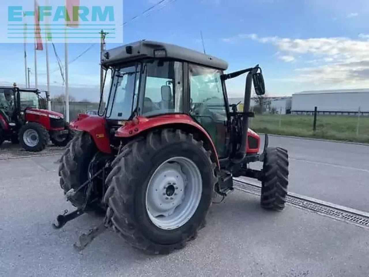 Massey Ferguson 5455 - Trator: foto 4 Massey Ferguson 5455 - Trator: foto 4