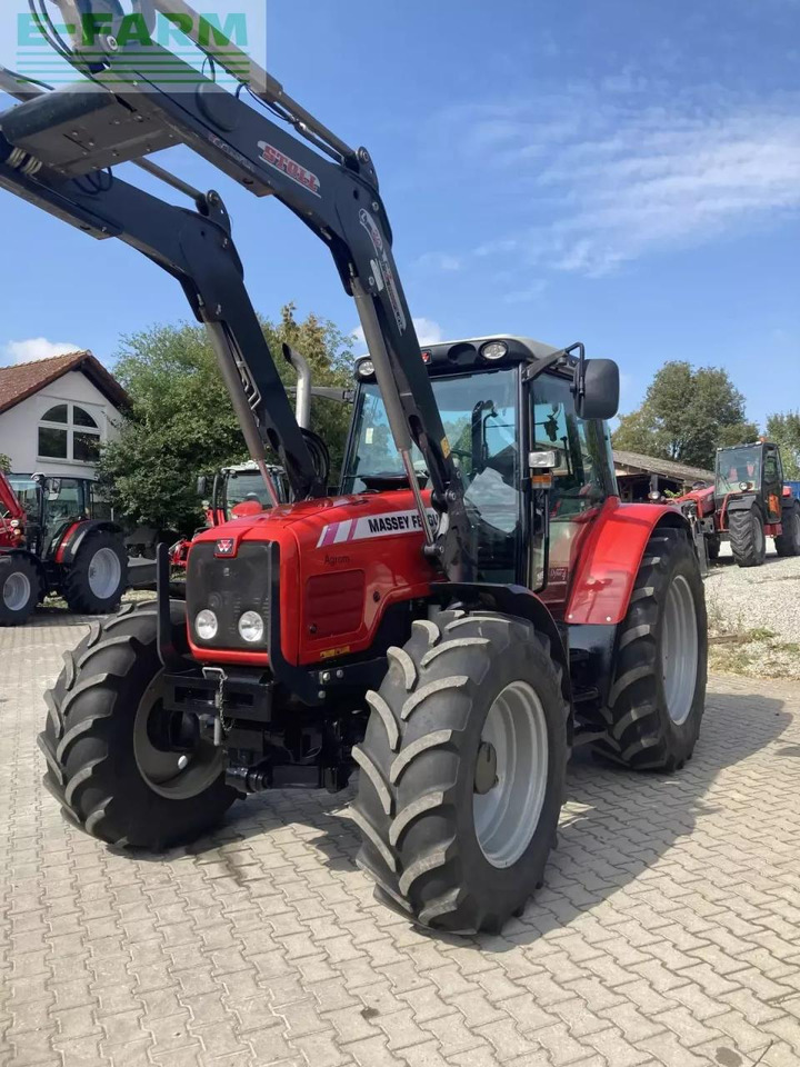 Massey Ferguson 5470dyna4 - Trator: foto 1 Massey Ferguson 5470dyna4 - Trator: foto 1
