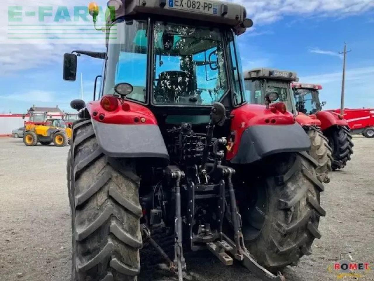 Massey Ferguson 5713 s d4 ef mr - Trator: foto 3 Massey Ferguson 5713 s d4 ef mr - Trator: foto 3