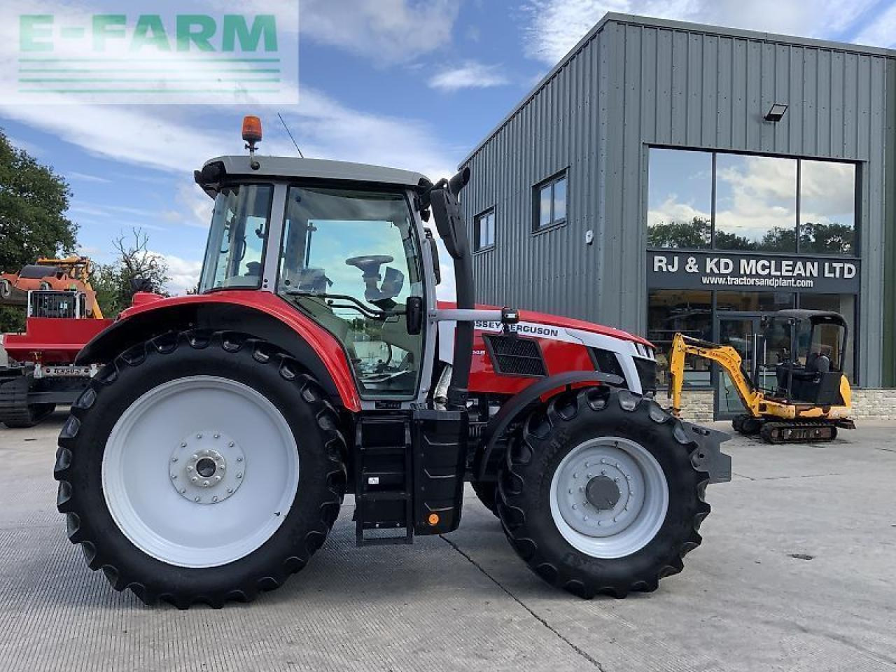 Massey Ferguson 6s.145 tractor (st23784) - Trator: foto 1 Massey Ferguson 6s.145 tractor (st23784) - Trator: foto 1