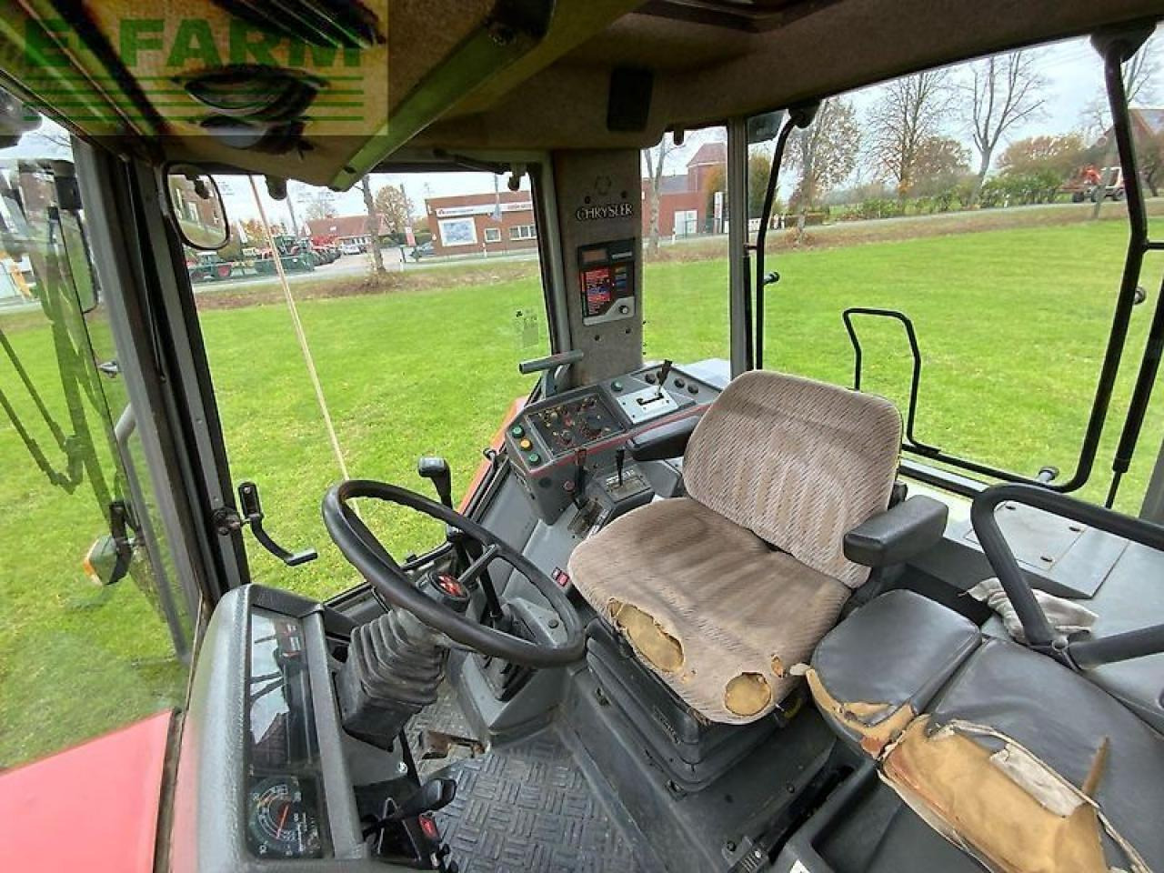 Massey Ferguson mf 3690 - Trator: foto 4 Massey Ferguson mf 3690 - Trator: foto 4