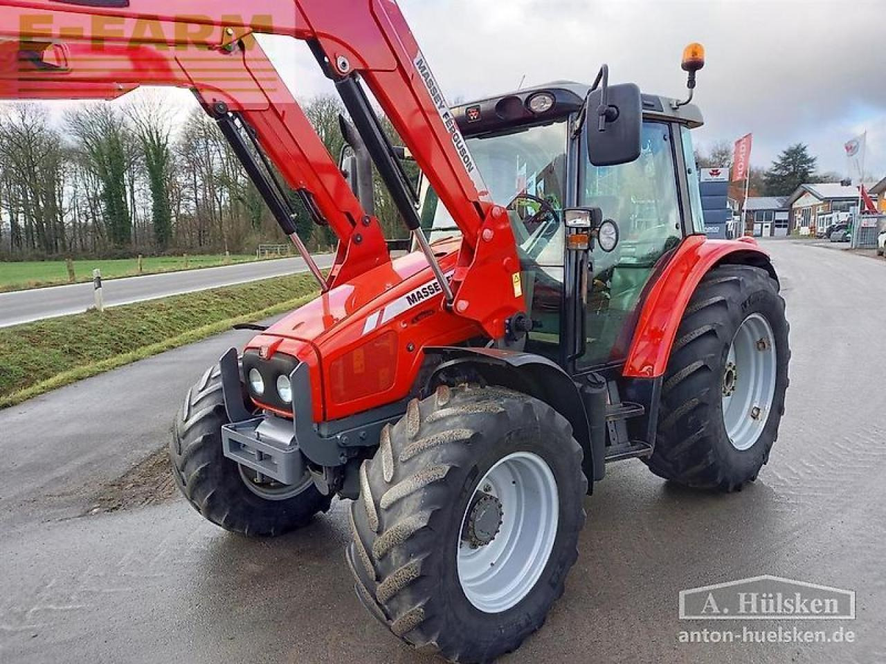 Massey Ferguson mf 5435 mit frontlader - Trator: foto 4 Massey Ferguson mf 5435 mit frontlader - Trator: foto 4