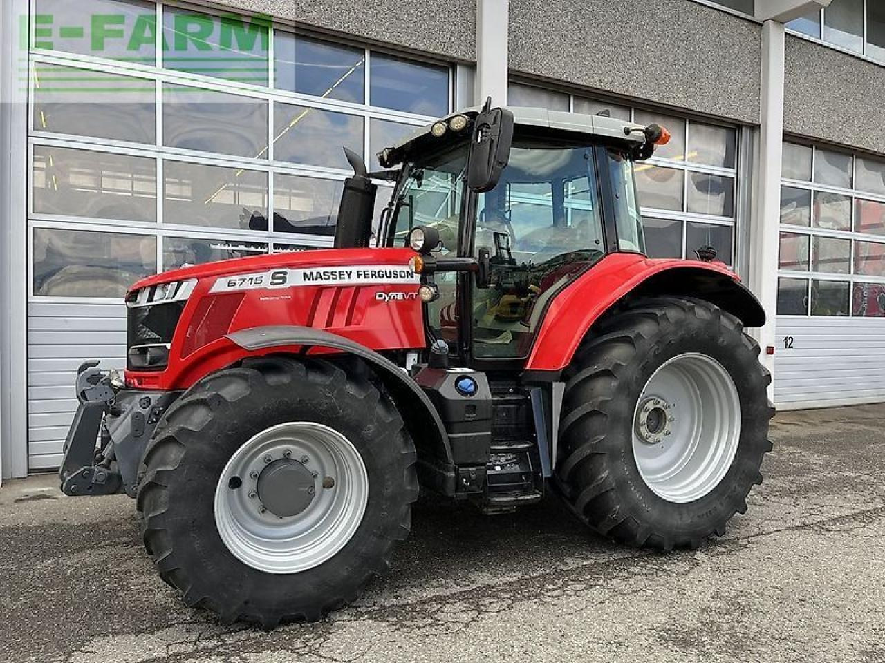 Massey Ferguson mf 6715 s dyna-vt exclusive Exclusive - Trator: foto 2 Massey Ferguson mf 6715 s dyna-vt exclusive Exclusive - Trator: foto 2