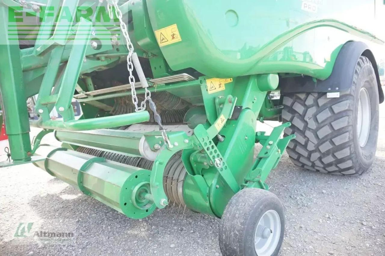 Mc Hale fusion 3 pro - Enfardadeira de fardos quadrados: foto 5 Mc Hale fusion 3 pro - Enfardadeira de fardos quadrados: foto 5