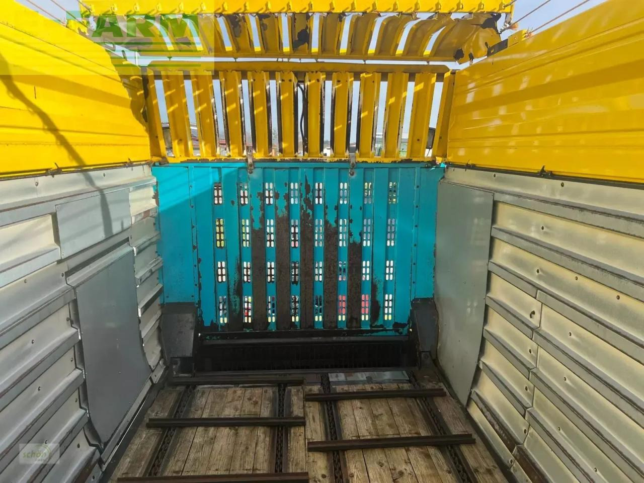 Autocarregadora Mengele rotobull 6000/2 mit 700/45-22,5 bereifung und nachlauflenkung: foto 28 Autocarregadora Mengele rotobull 6000/2 mit 700/45-22,5 bereifung und nachlauflenkung: foto 28