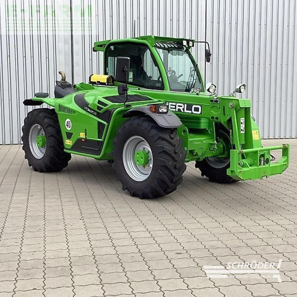 Merlo multifarmer 34.7 cs - 140 - Empilhador telescópico: foto 1 Merlo multifarmer 34.7 cs - 140 - Empilhador telescópico: foto 1