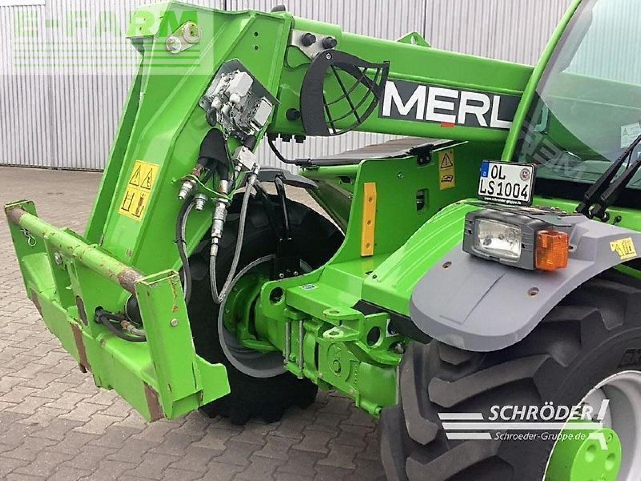 Merlo tf 33.7 - 115 - Empilhador telescópico: foto 2 Merlo tf 33.7 - 115 - Empilhador telescópico: foto 2