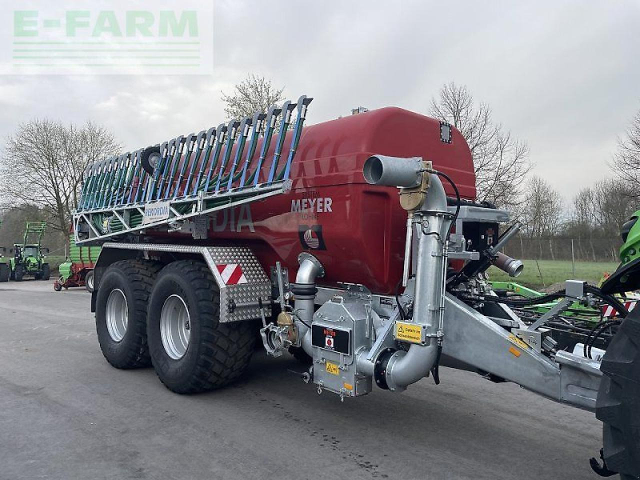 Meyer-Lohne mls rekordia 16000 mit bomech farmer 15 - Equipamento de fertilização: foto 4 Meyer-Lohne mls rekordia 16000 mit bomech farmer 15 - Equipamento de fertilização: foto 4