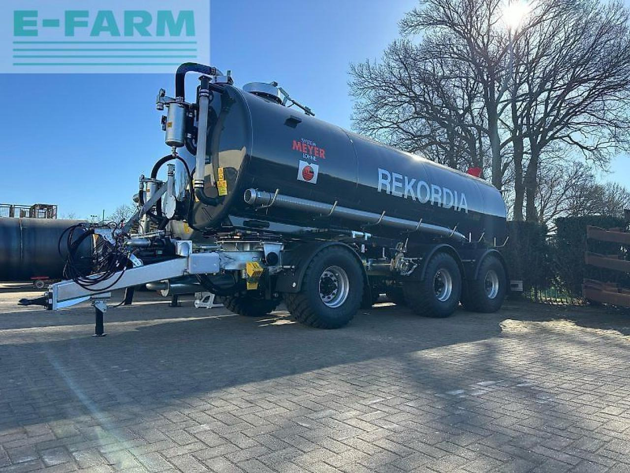 Meyer-Lohne rekordia cargo 25000l vakuum zubringer - Equipamento de fertilização: foto 1 Meyer-Lohne rekordia cargo 25000l vakuum zubringer - Equipamento de fertilização: foto 1