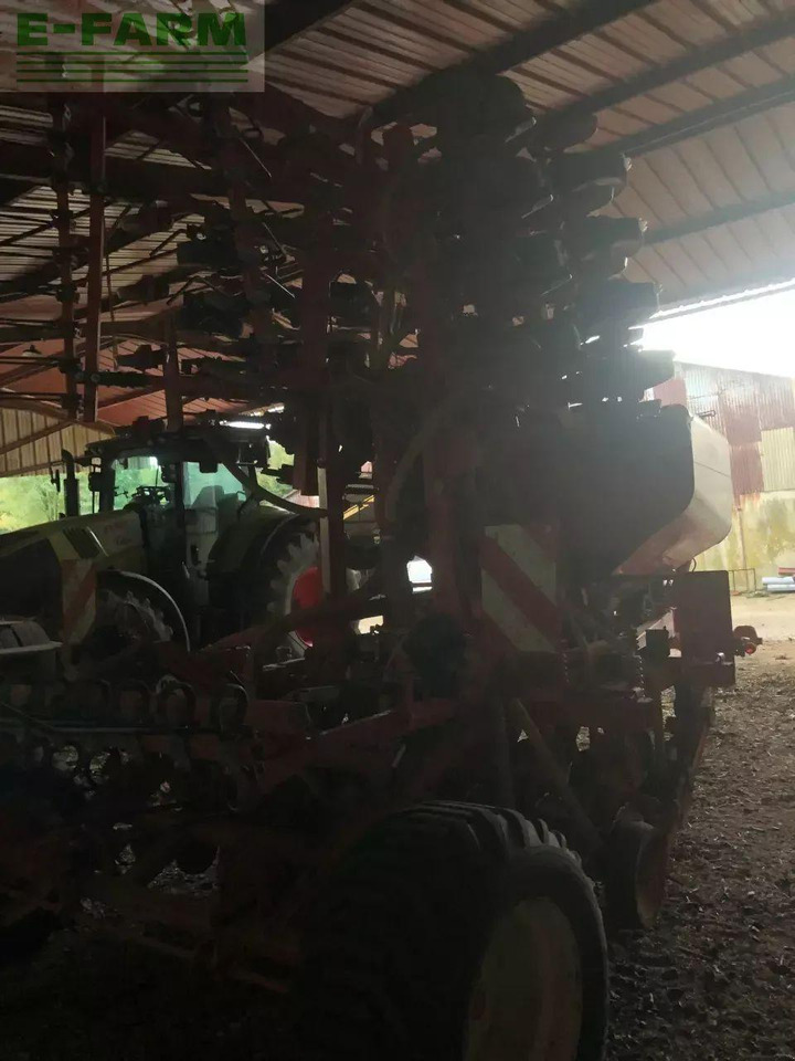 Mustang gigante 600 33 ro - Semeadora de precisão: foto 3 Mustang gigante 600 33 ro - Semeadora de precisão: foto 3