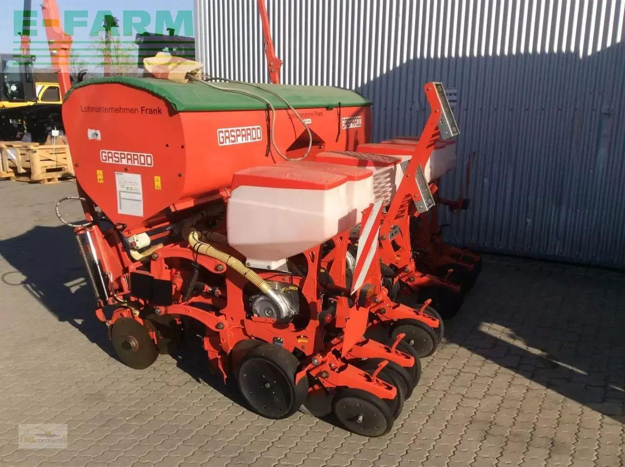 Mustang hter 300 6-reihig - Semeadora de precisão: foto 2 Mustang hter 300 6-reihig - Semeadora de precisão: foto 2